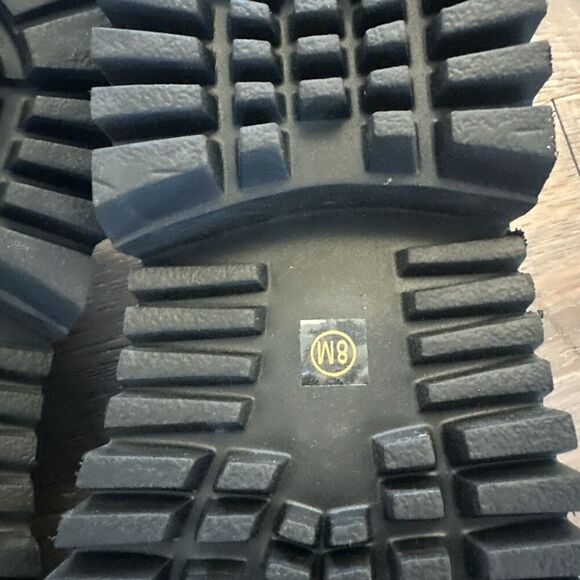 Matisse Brown Croc-Embossed Loafers - Picture 11 of 12